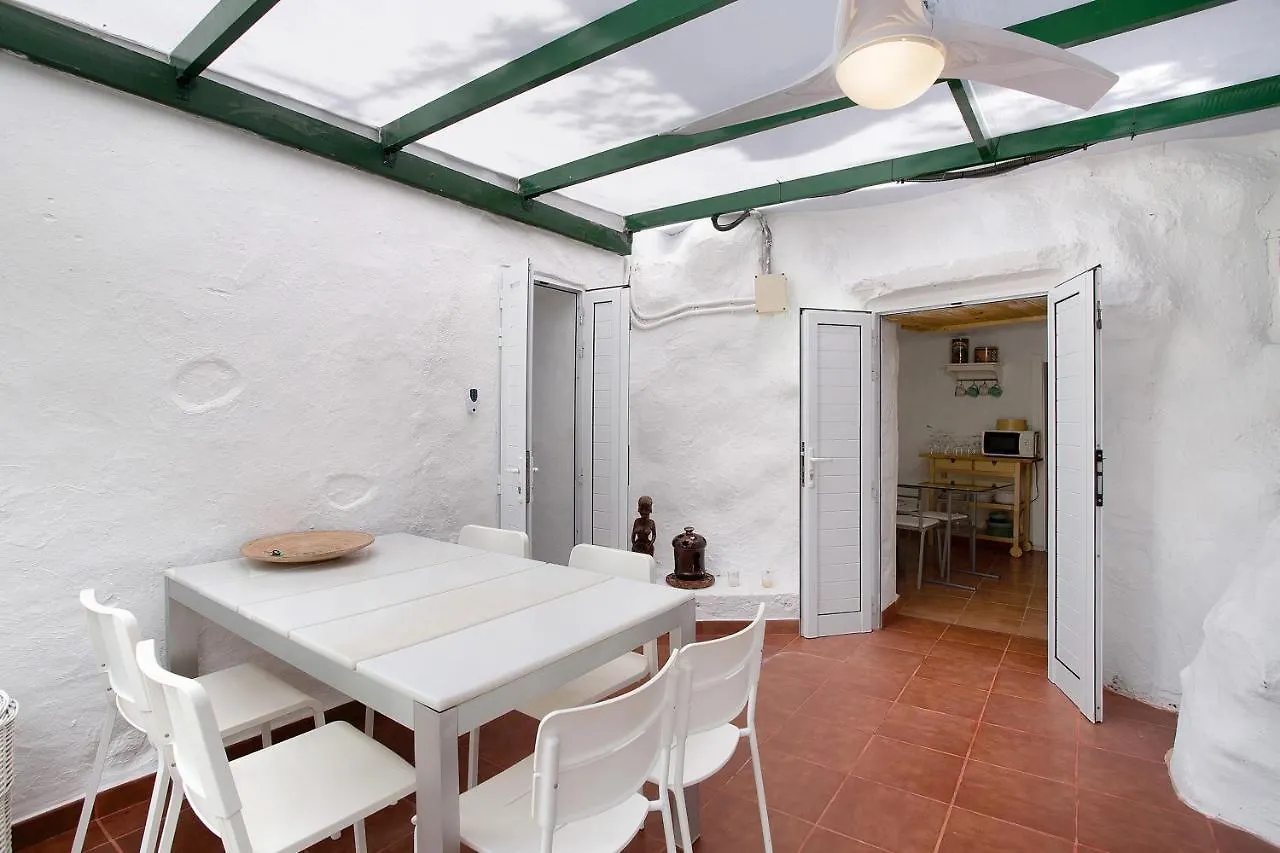 Casa Cueva Tejeda 2 Dorm Villa Spain