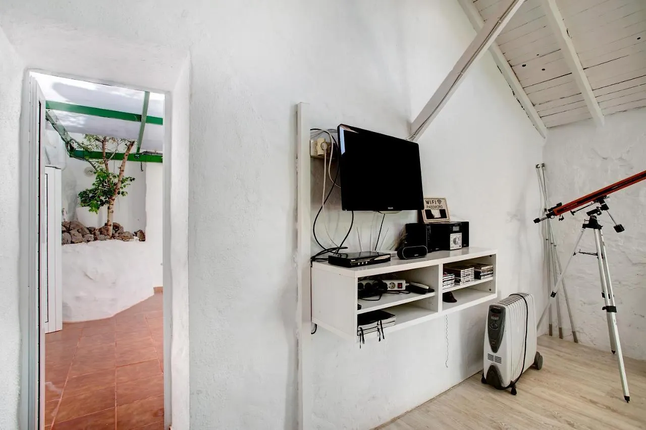 Casa Cueva Tejeda 2 Dorm Villa